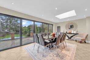 33, Woodlea Drive, Bromley BR2 0UG