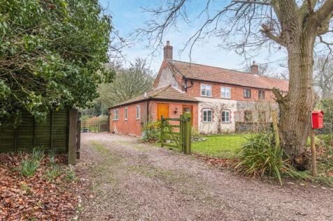 Idyllic Rural Living in Felbrigg