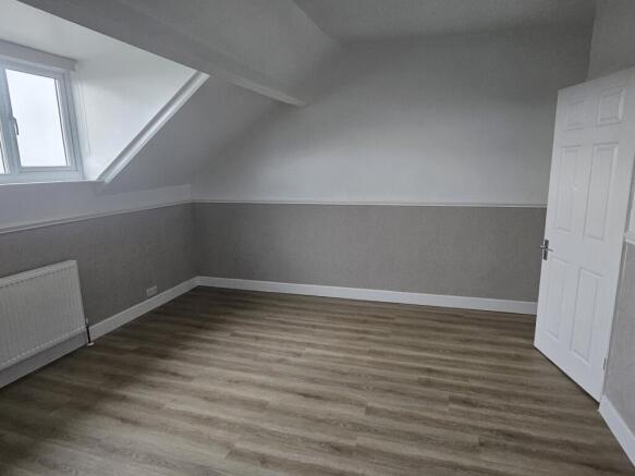 3 bed Block of Apartments for sale Image 11