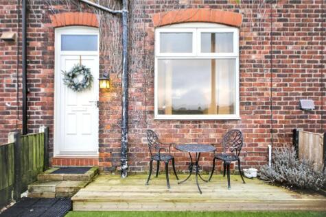 Hutton Street, Standish, WN1