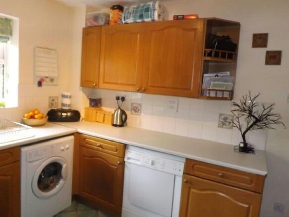 Kitchen Pic 2