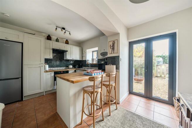 Kitchen/ Breakfast room