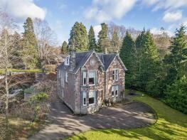 Craig Ard, Craigard Road, Perth PH2 7DG