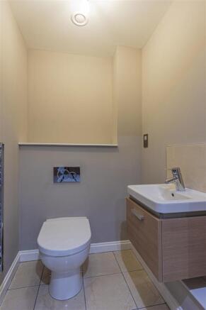Rhydes Court 3-2.jpg