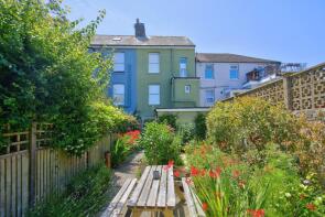 16, Canada Road, Deal CT14 7DZ