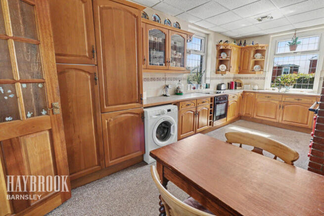3 bed Detached for sale Image 5