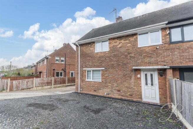 3-bed semi-detached on Brookfield Crescent, Shirebrook, Mansfield, £210,000