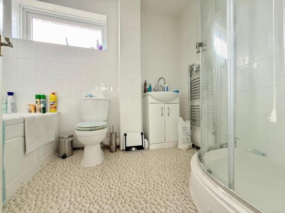Brompton Close, Luton, LU3 photo 4