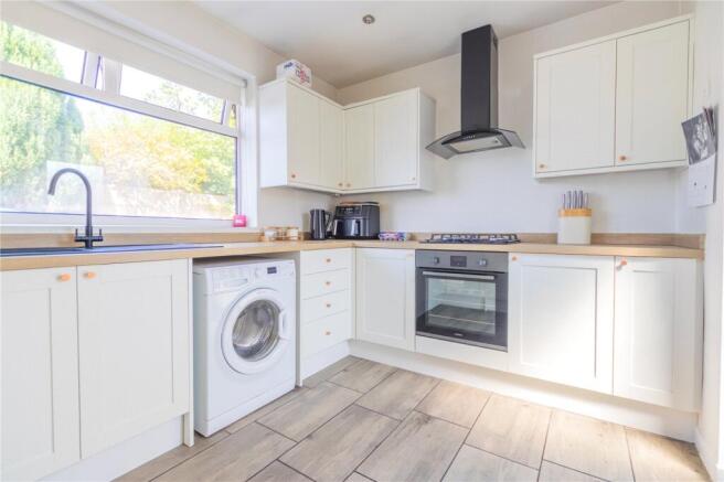 2 bed Bungalow for sale Image 5