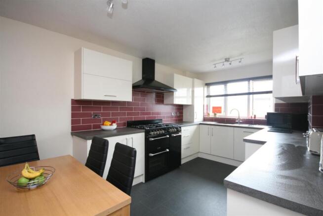 Kitchen Dining Room .JPG