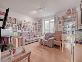 11, Harbourer Road, Hainault, Ilford IG6 3TN