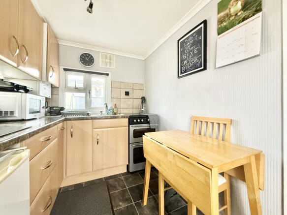 Kitchen 2