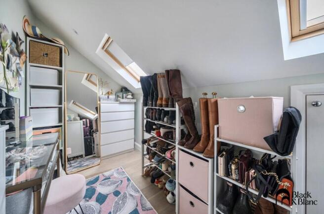Walk In Wardrobe