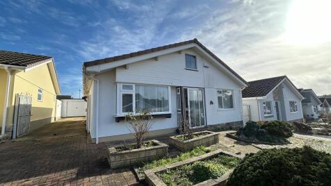 Gleneagles Close, Ferndown