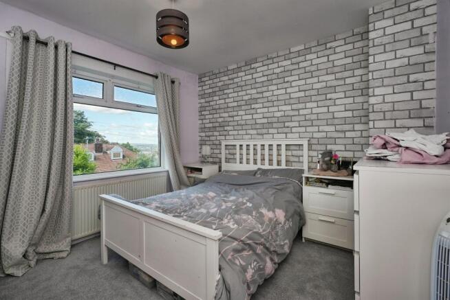 3 bed Semi-Detached for sale Image 7