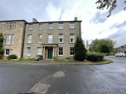 1 Belfield House, Belfield Gardens, Cupar