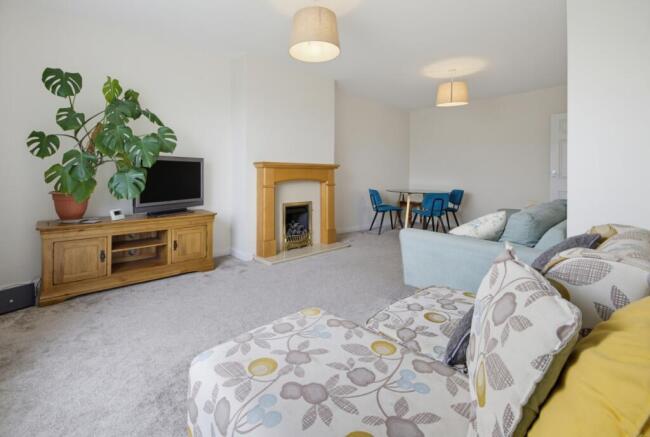 3 bed Semi-Detached Bungalow for sale Image 6