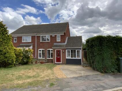 Falcon View, Greens Norton, Towcester