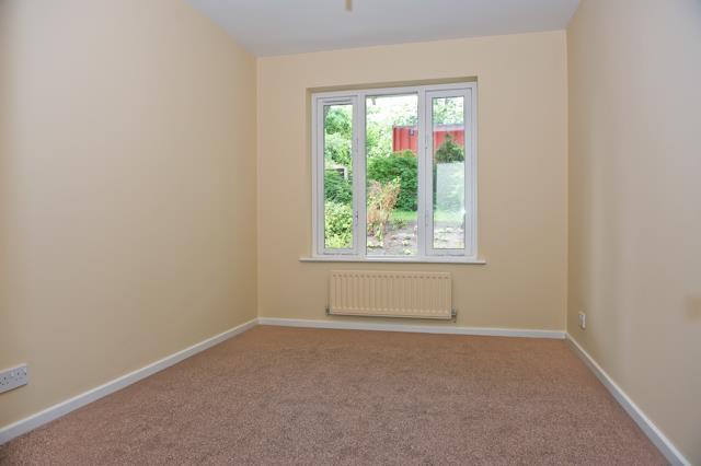 4 bed Detached Bungalow for sale Image 8