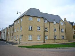 6, 65 Heyford House, Trefoil Way, Carterton OX18 1GT