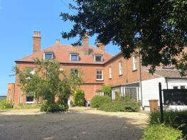 Flat Three, Weybourne Hall, Temple Drive, Weybourne NR25 7EX