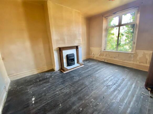 Bramleys Estate Agents - Auction - Hawthorne Terra