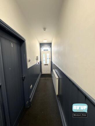 1 bed House Share to rent Image 4