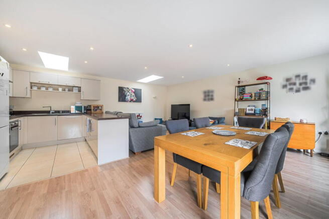 Rockbourne Road, Sherfield-on-Loddon RG27 0SR photo 4
