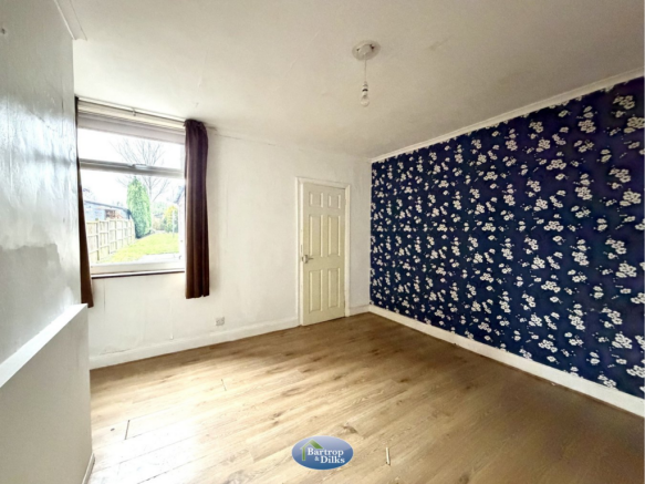 3 bed Semi-Detached for sale Image 8