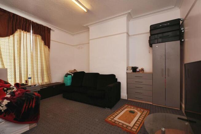 6 bed Terraced for sale Image 6