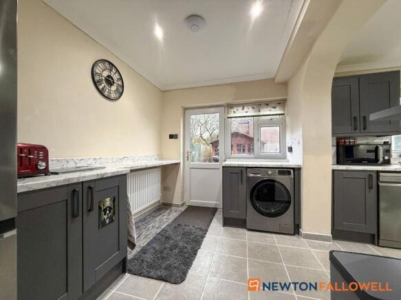 Norman Avenue, Newark, NG24 - View 6