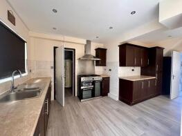 181, Bourne Avenue, Hayes UB3 1QT