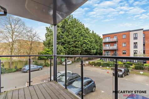 Llys Isan, Ilex Close, Llanishen, Cardiff, CF14 5DZ