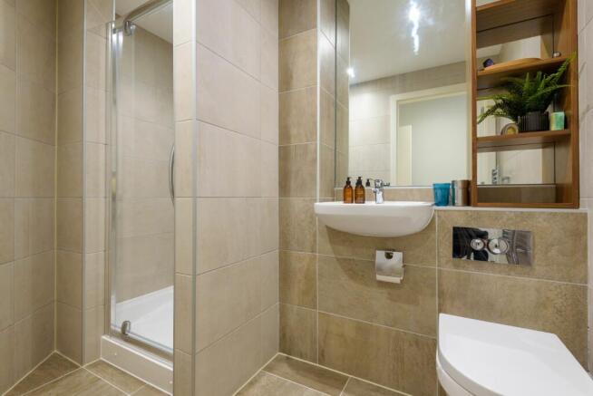 2 bed Flat for sale Image 10