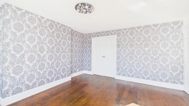 3 bed Semi-Detached to rent Image 7