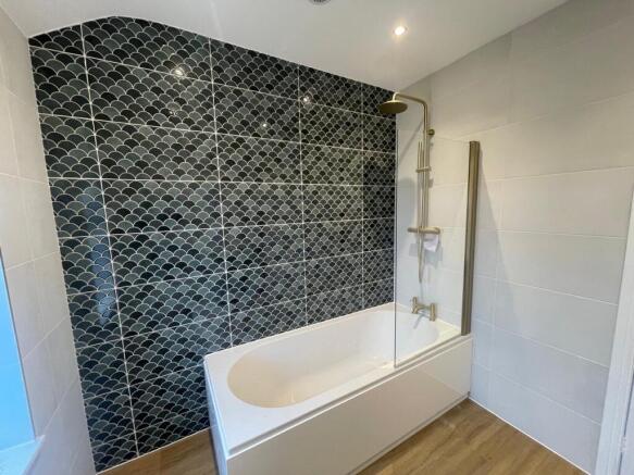 2 bed Semi-Detached for sale Image 10