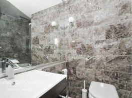 Flat 1306, 4 Cascades Tower, Westferry Road, London E14 8JN
