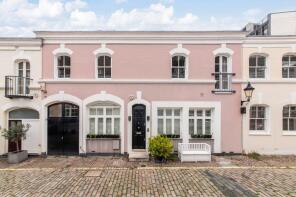 2a, Ennismore Gardens Mews, London SW7 1HX