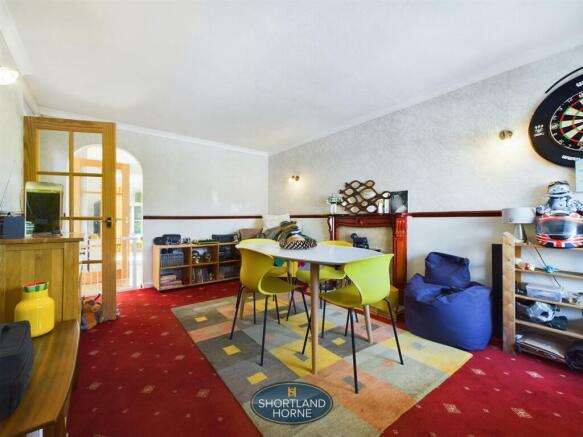CAM01906G0-PR0074-STILL007.jpg