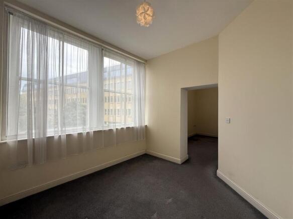 1 bed House to rent Image 7