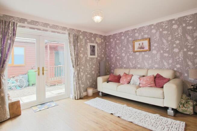 4 bed Detached Bungalow for sale Image 6