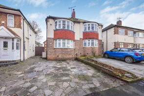 260, Collier Row Lane, Romford RM5 3NJ