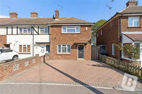 Struttons Avenue, Northfleet, Gravesend, Kent, DA11