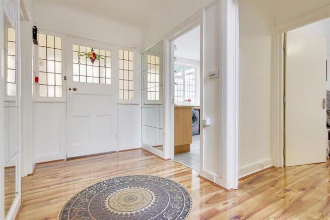 06 Entrance Hall B.jpg
