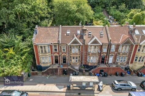 Bath Road, Totterdown, BS4 3EN