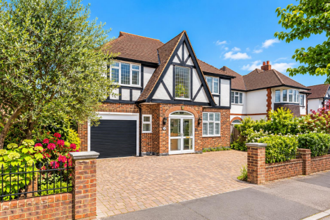 Holmwood Road, Cheam, SM2