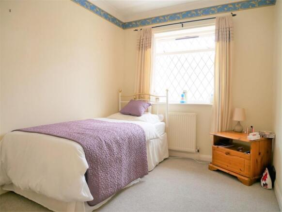 bed 3.JPG