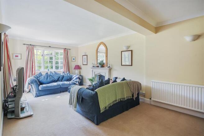 Ockham Road North, West Horsley photo 4