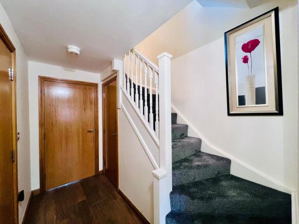 HALLWAY.jpeg