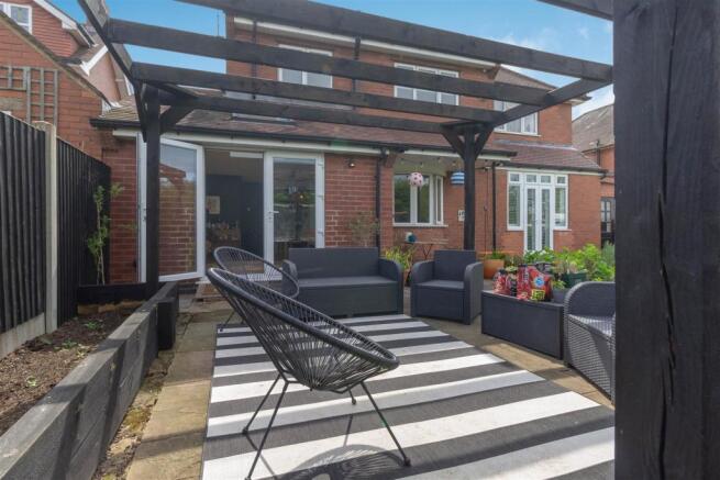 8504169-exterior09.jpg